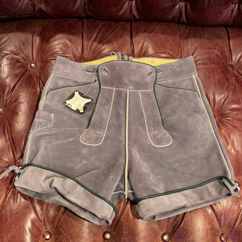Lederhosen suede leather shorts, grey